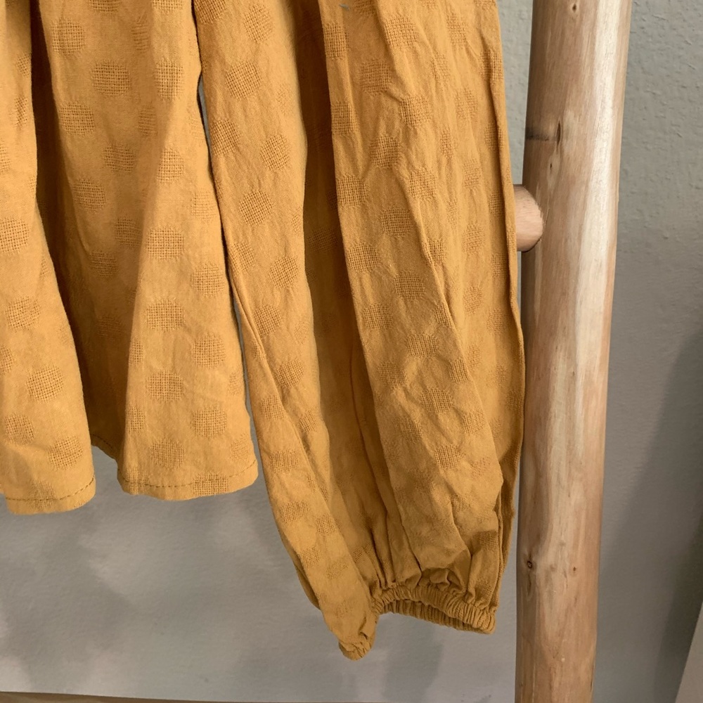 Altar’d State Blouse - Picture 3 of 6